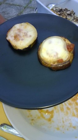 CASA GIALLA - CASTEL CASTAGNA (TE)